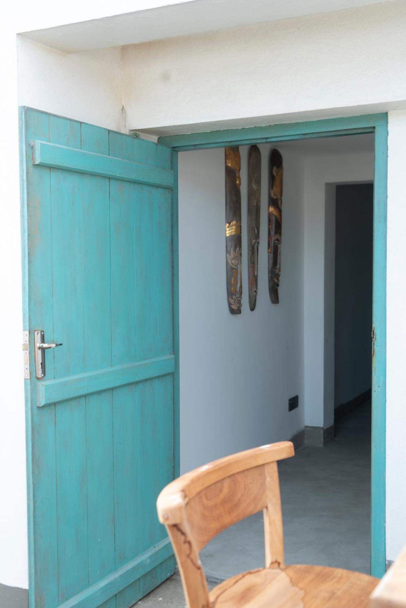 קולומבו Four Petals Inn מראה חיצוני תמונה